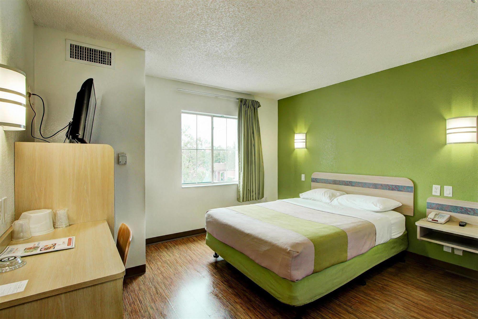 Park Inn By Radisson, Aurora Eksteriør billede